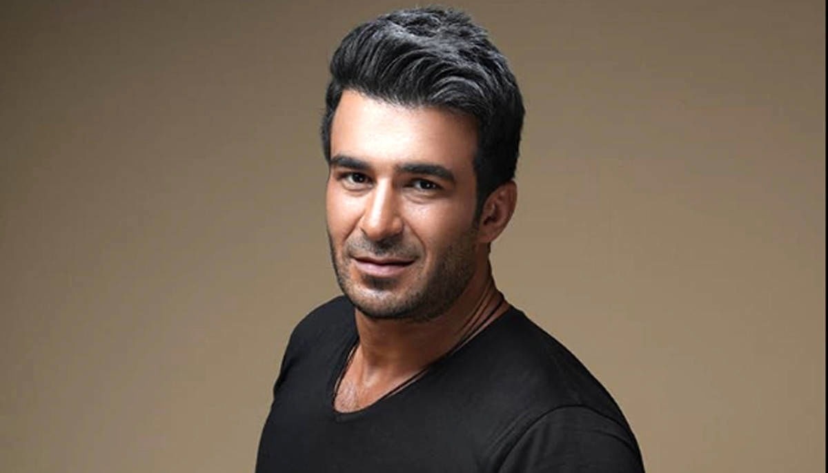 یوسف تیموری در املاک گراف